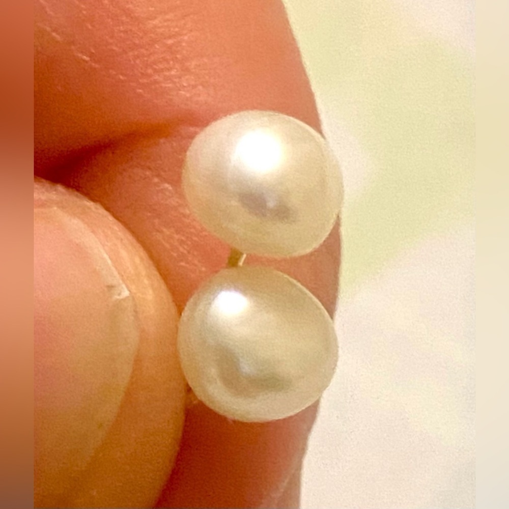 Classic White Pearl Earrings